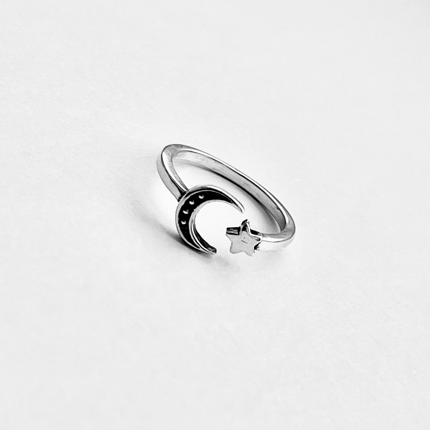 925 Sterling Silver Crescent Moon and Star Toe Ring | Celestial Midi Pinky Rings