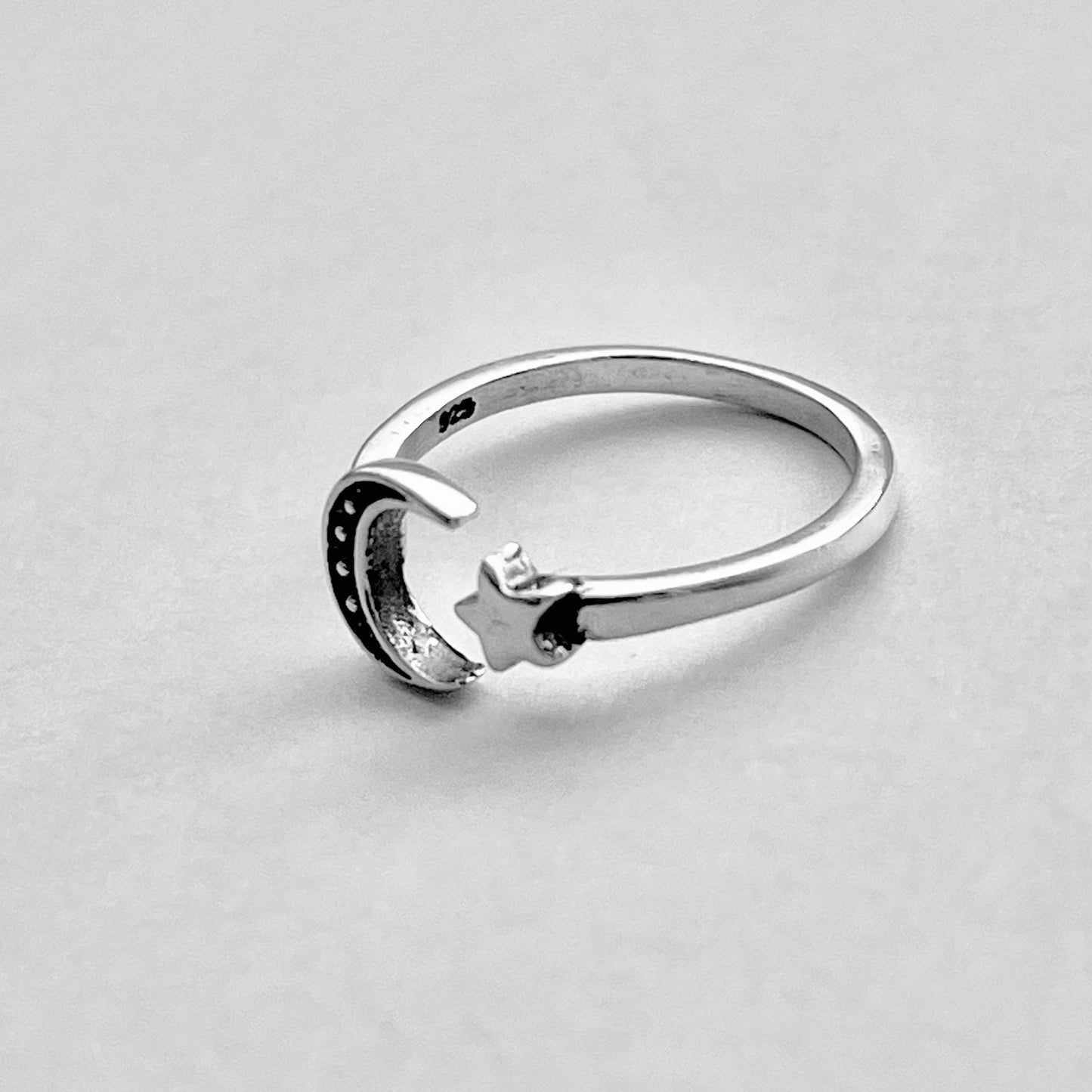 925 Sterling Silver Crescent Moon and Star Toe Ring | Celestial Midi Pinky Rings