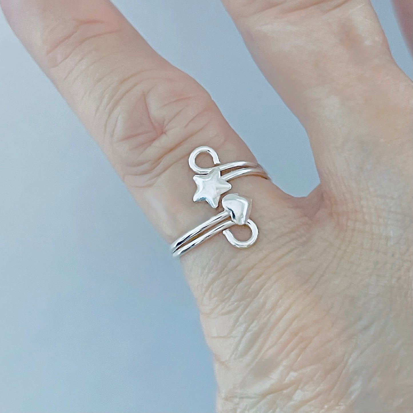 Sterling Silver Wire Heart and Star Toe Ring | Delicate Swirl Celestial Silver Rings