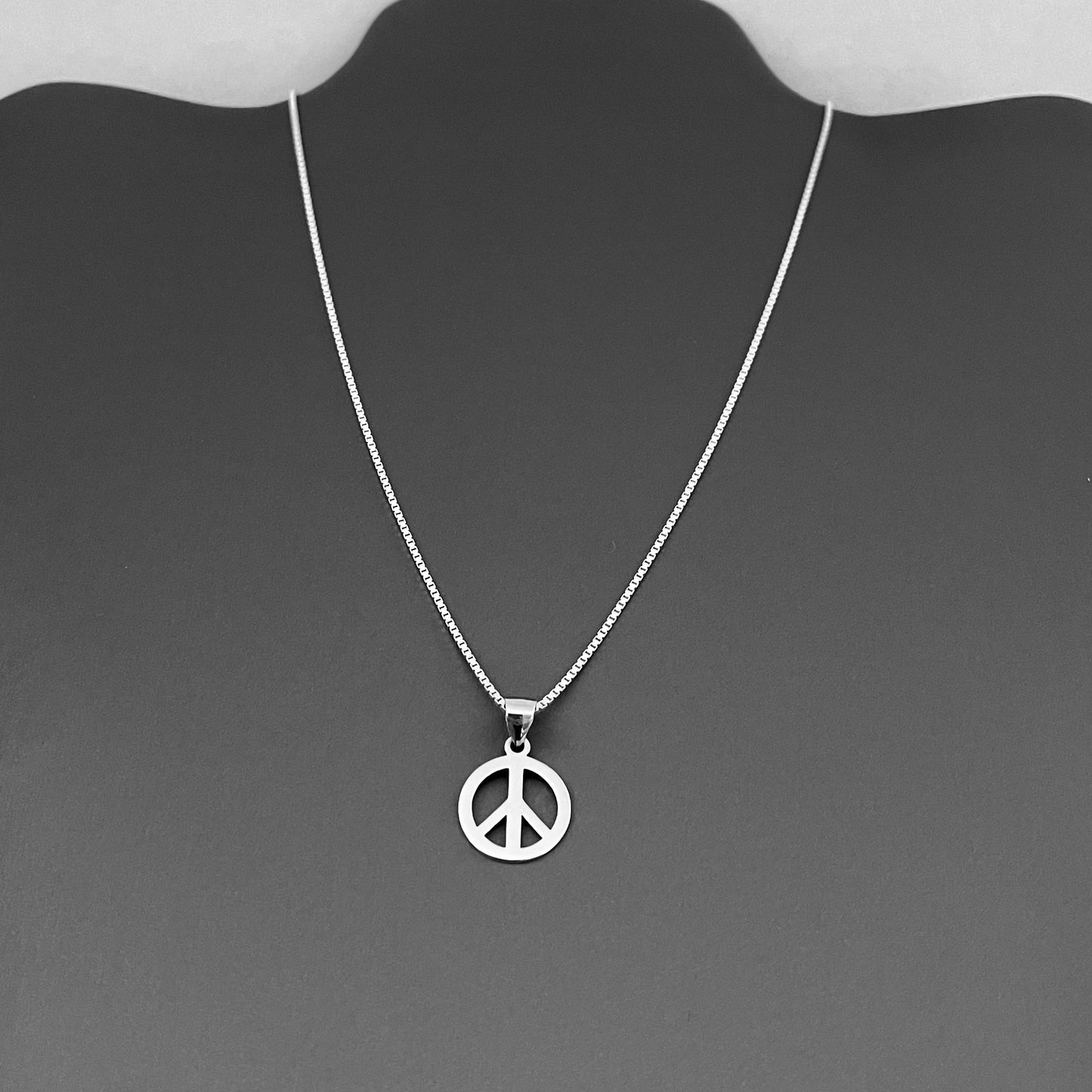 925 Sterling Silver Peace Necklace – Unisex Love Pendant, Statement Silver Chain Jewelry