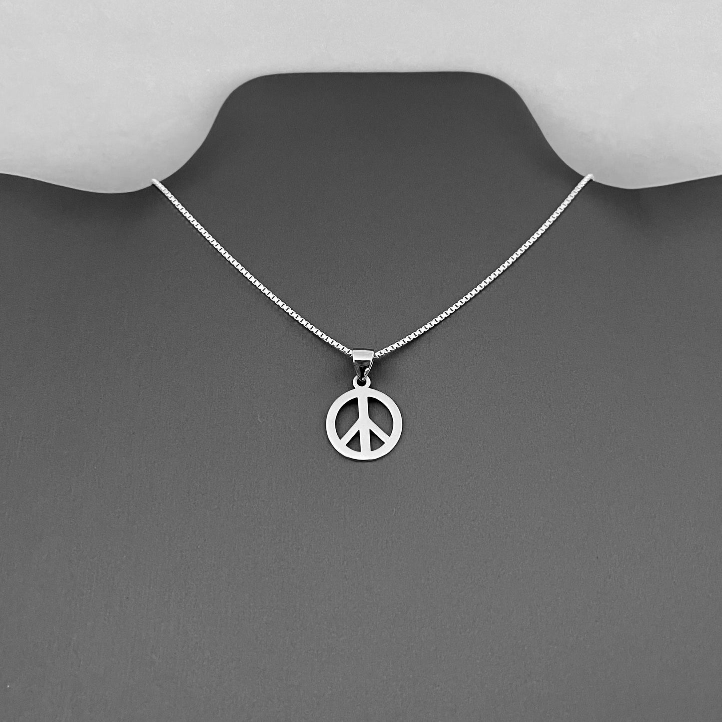925 Sterling Silver Peace Necklace – Unisex Love Pendant, Statement Silver Chain Jewelry