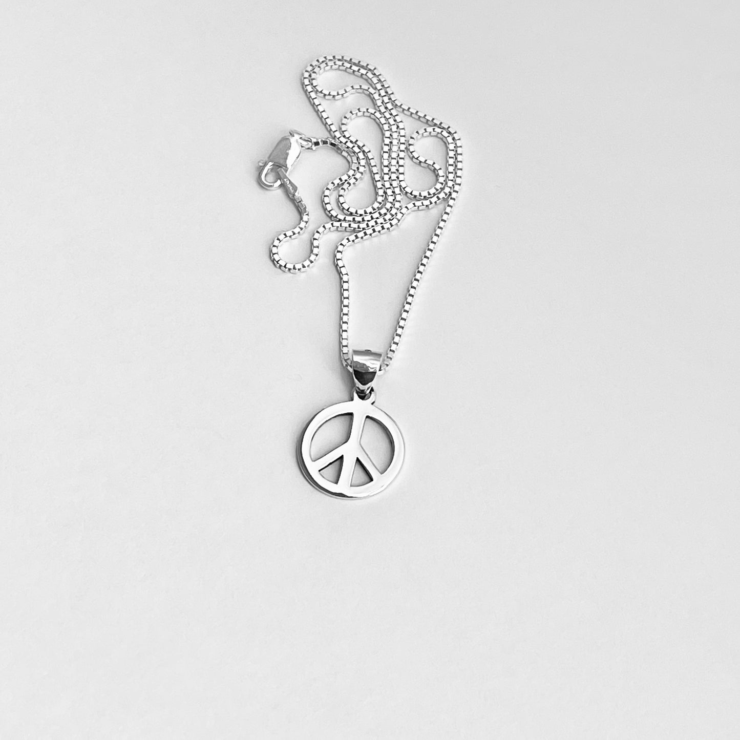 925 Sterling Silver Peace Necklace – Unisex Love Pendant, Statement Silver Chain Jewelry