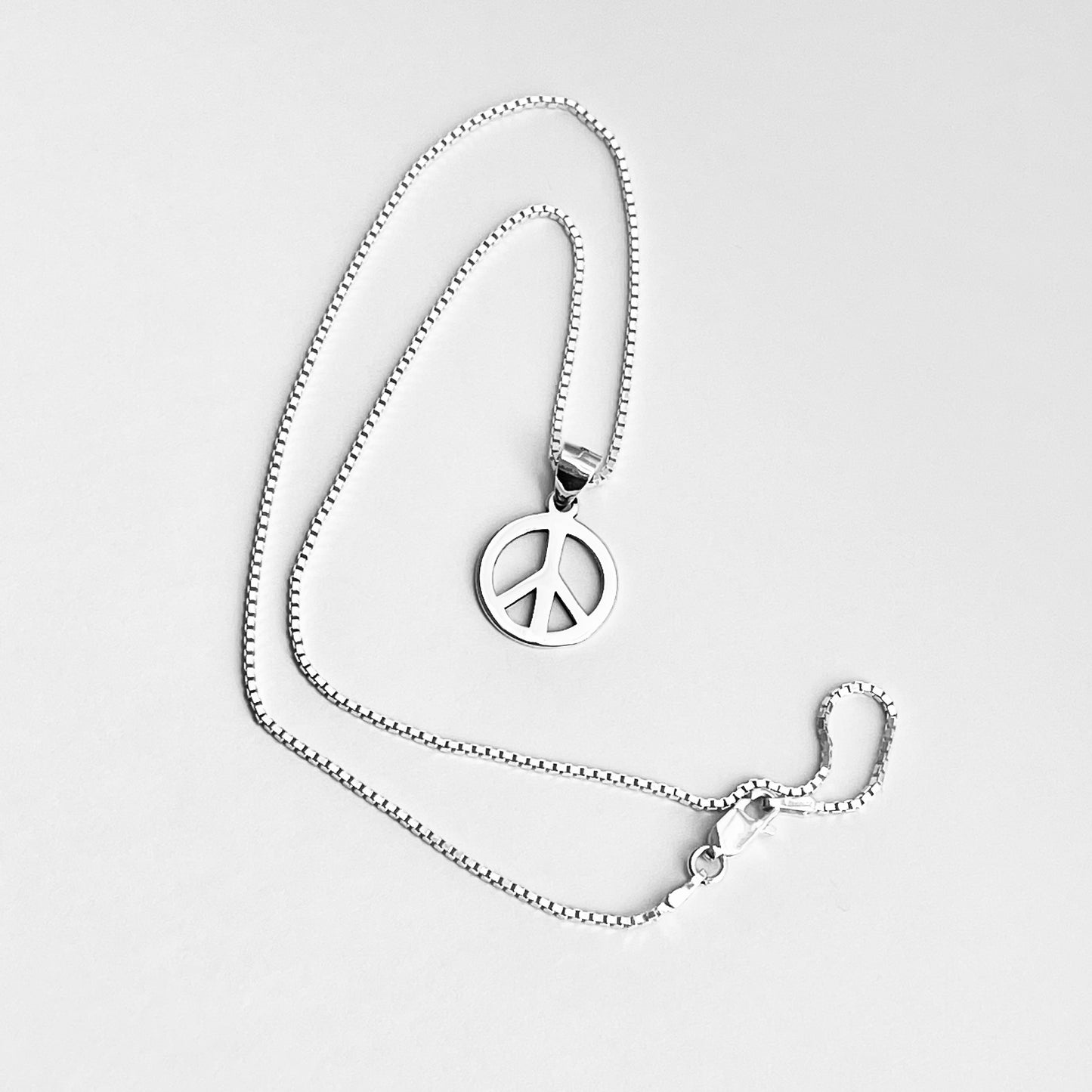 925 Sterling Silver Peace Necklace – Unisex Love Pendant, Statement Silver Chain Jewelry