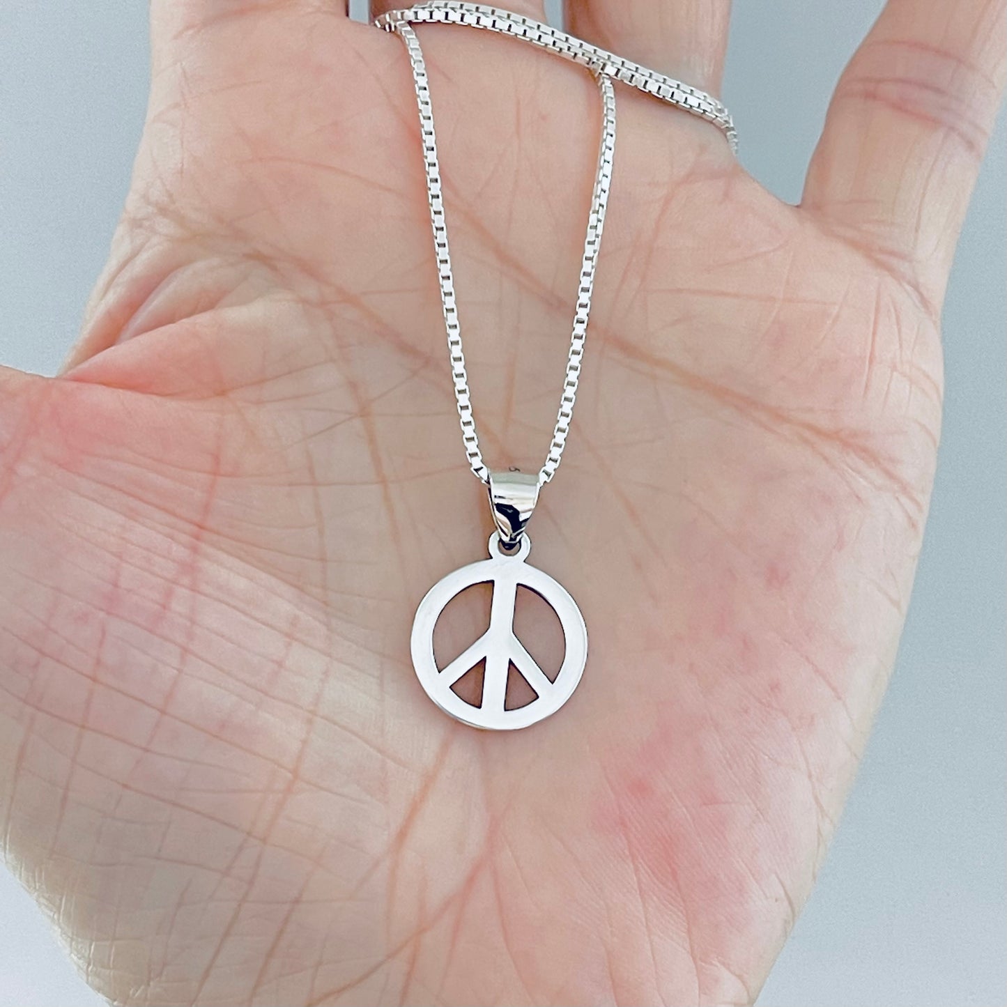 925 Sterling Silver Peace Necklace – Unisex Love Pendant, Statement Silver Chain Jewelry
