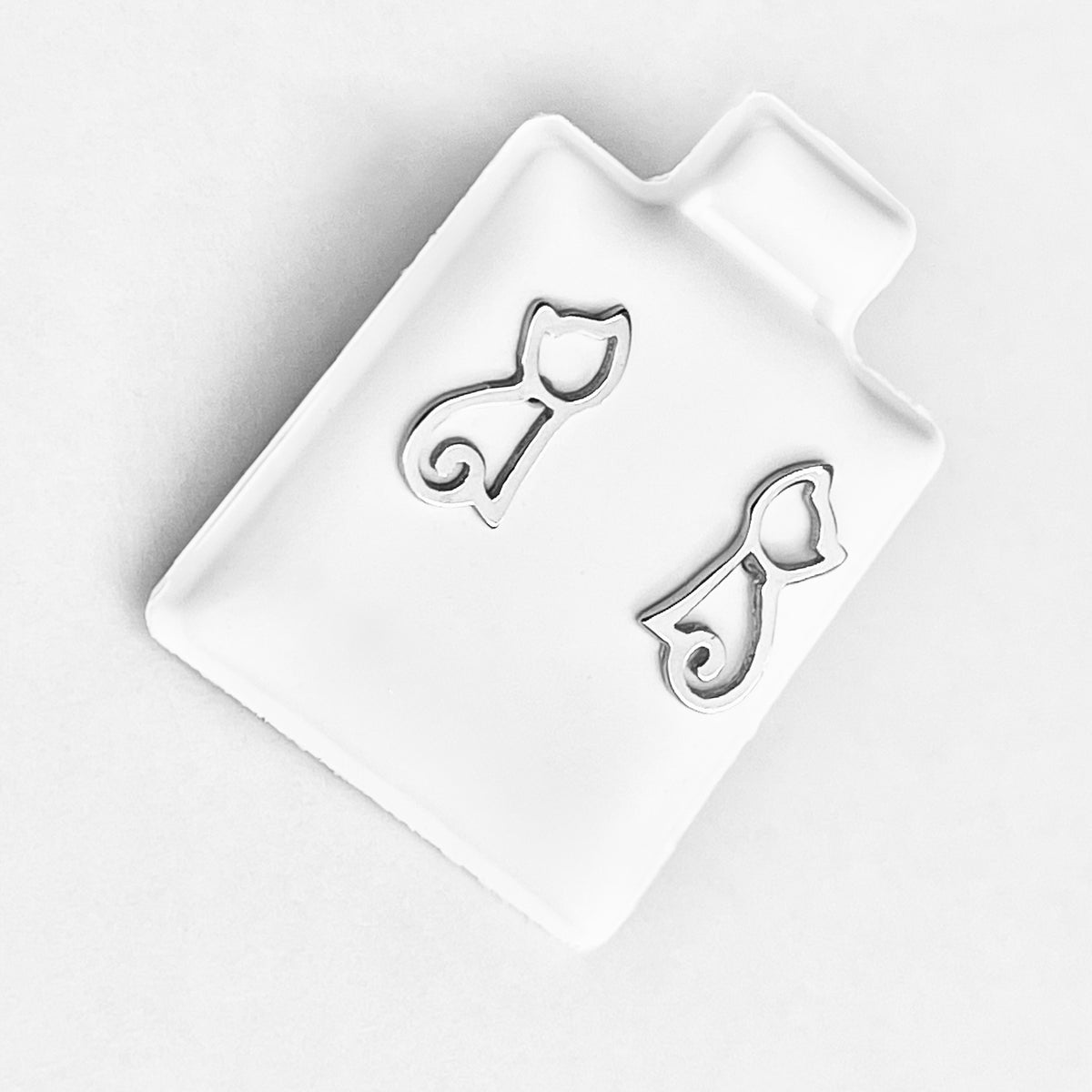 925 Sterling Silver Cut Out Cat Stud Earring | Delicate Kitty Silver Earrings