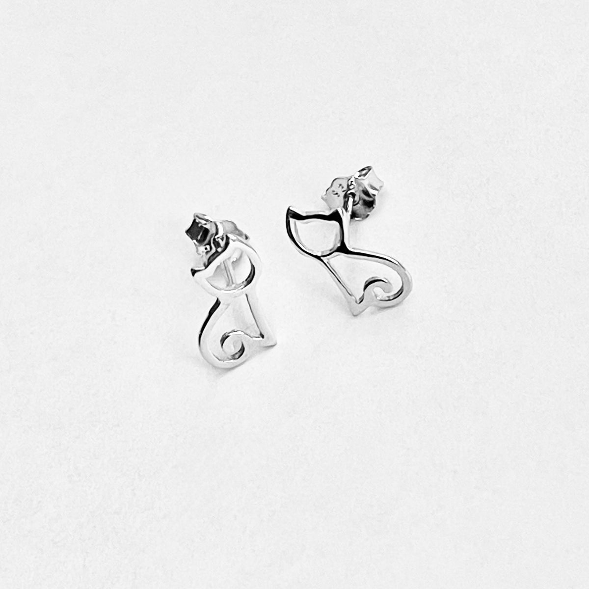 925 Sterling Silver Cut Out Cat Stud Earring | Delicate Kitty Silver Earrings