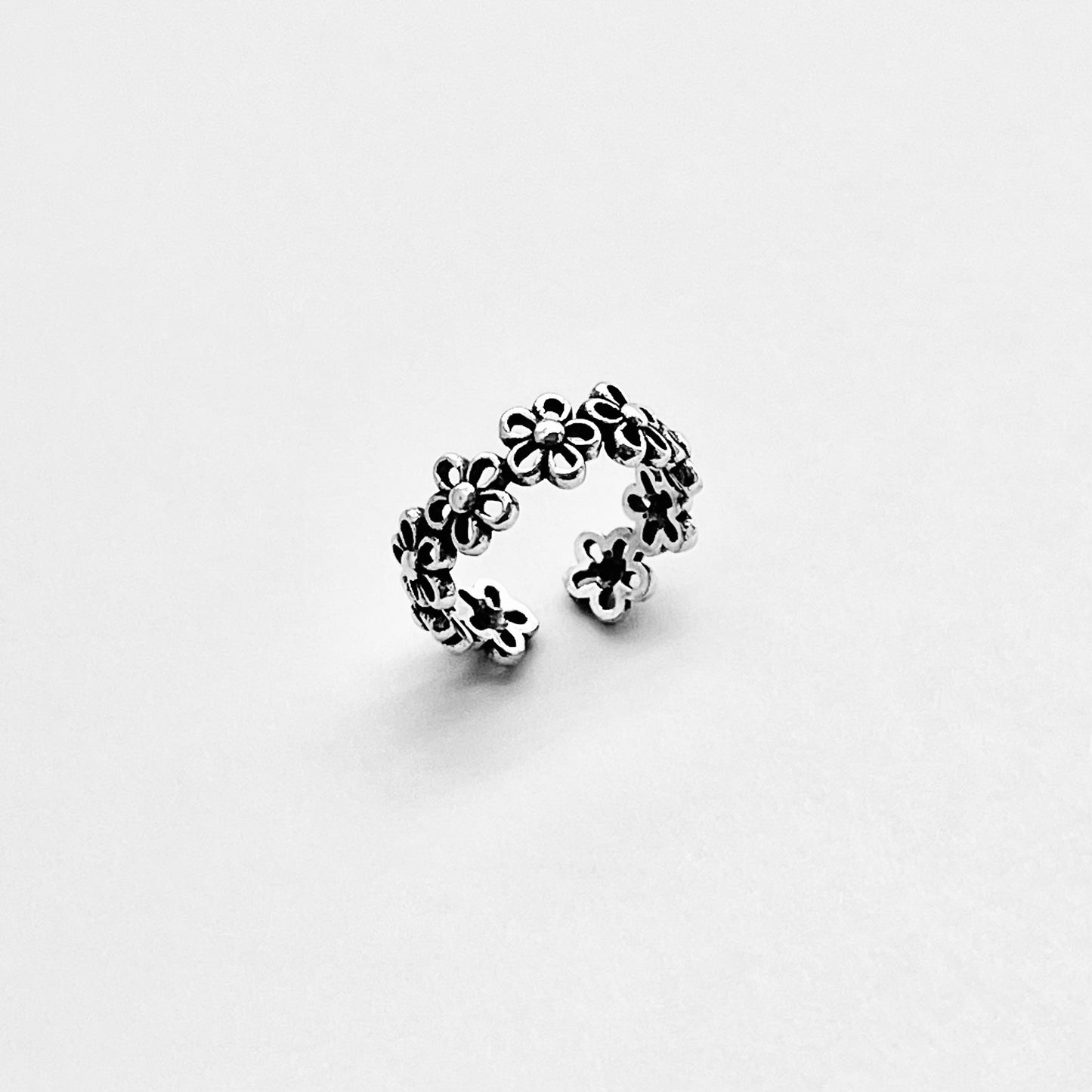 Sterling Silver Eternity Forget-Me-Not Flower Toe Ring – Floral Daisy Silver Rings