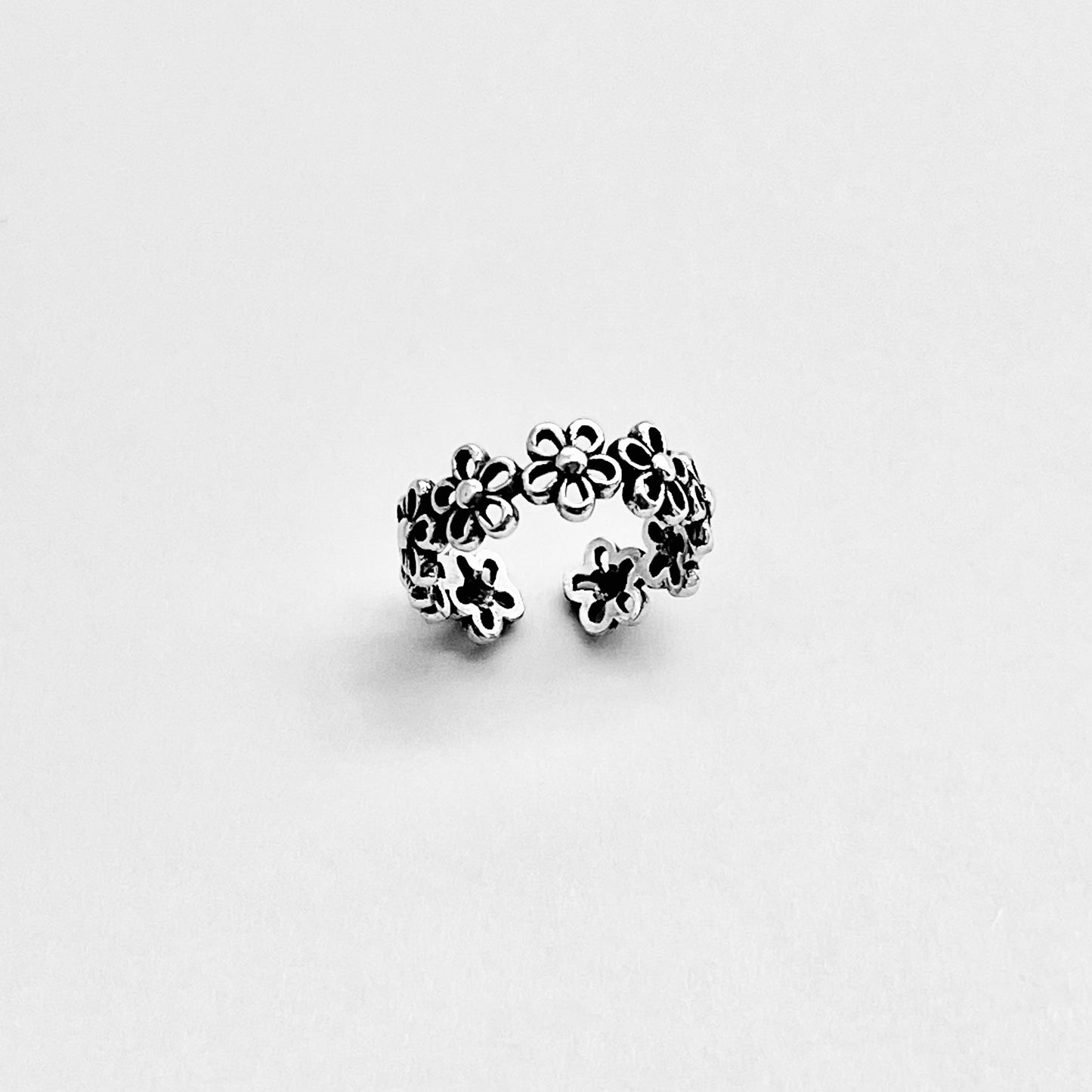 Sterling Silver Eternity Forget-Me-Not Flower Toe Ring – Floral Daisy Silver Rings