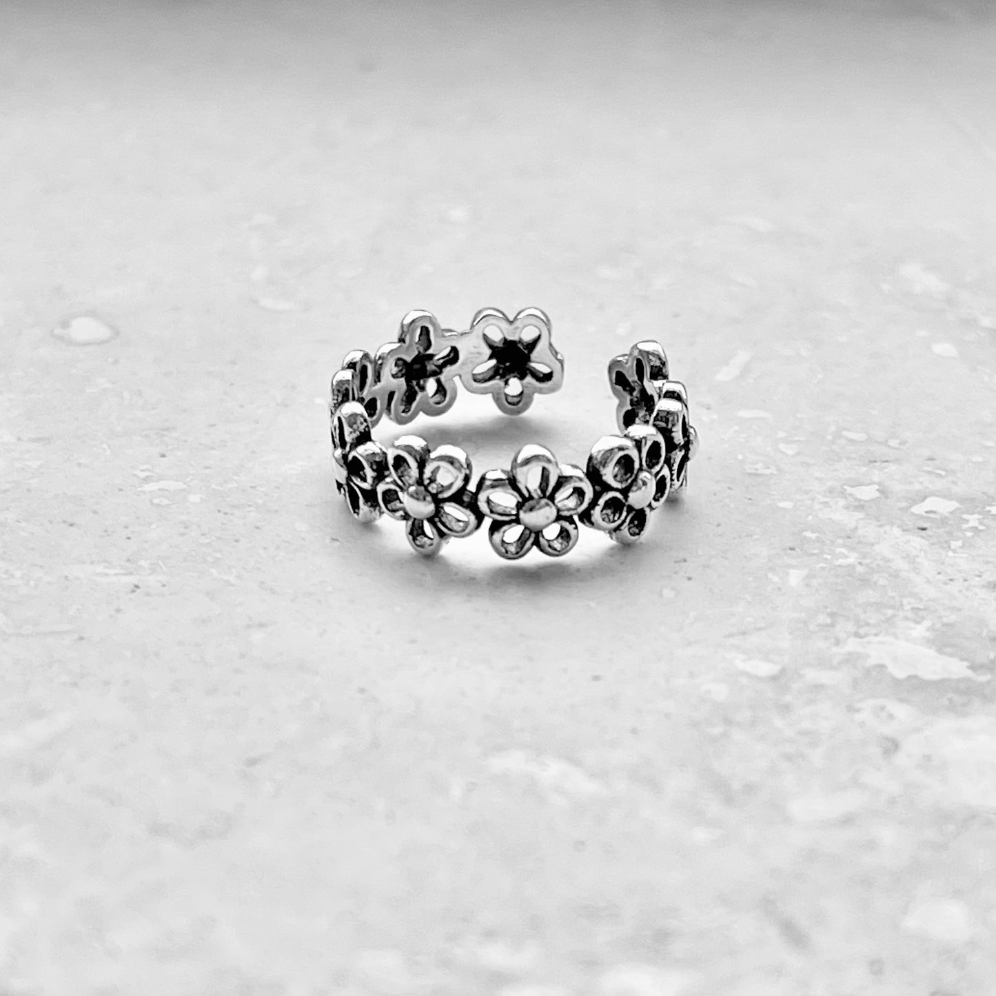 Sterling Silver Eternity Forget-Me-Not Flower Toe Ring – Floral Daisy Silver Rings