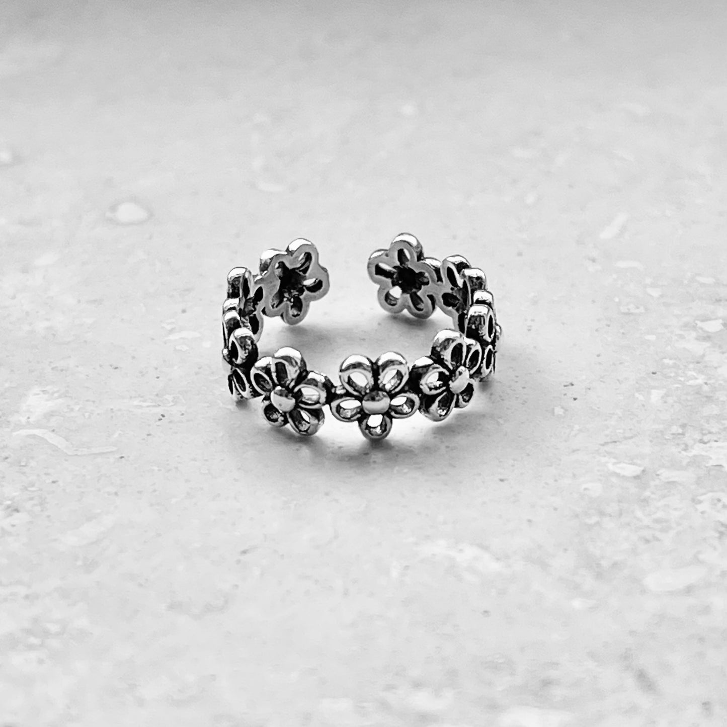 Sterling Silver Eternity Daisy Toe Ring, Silver Flower Rings, Adjustable Ring