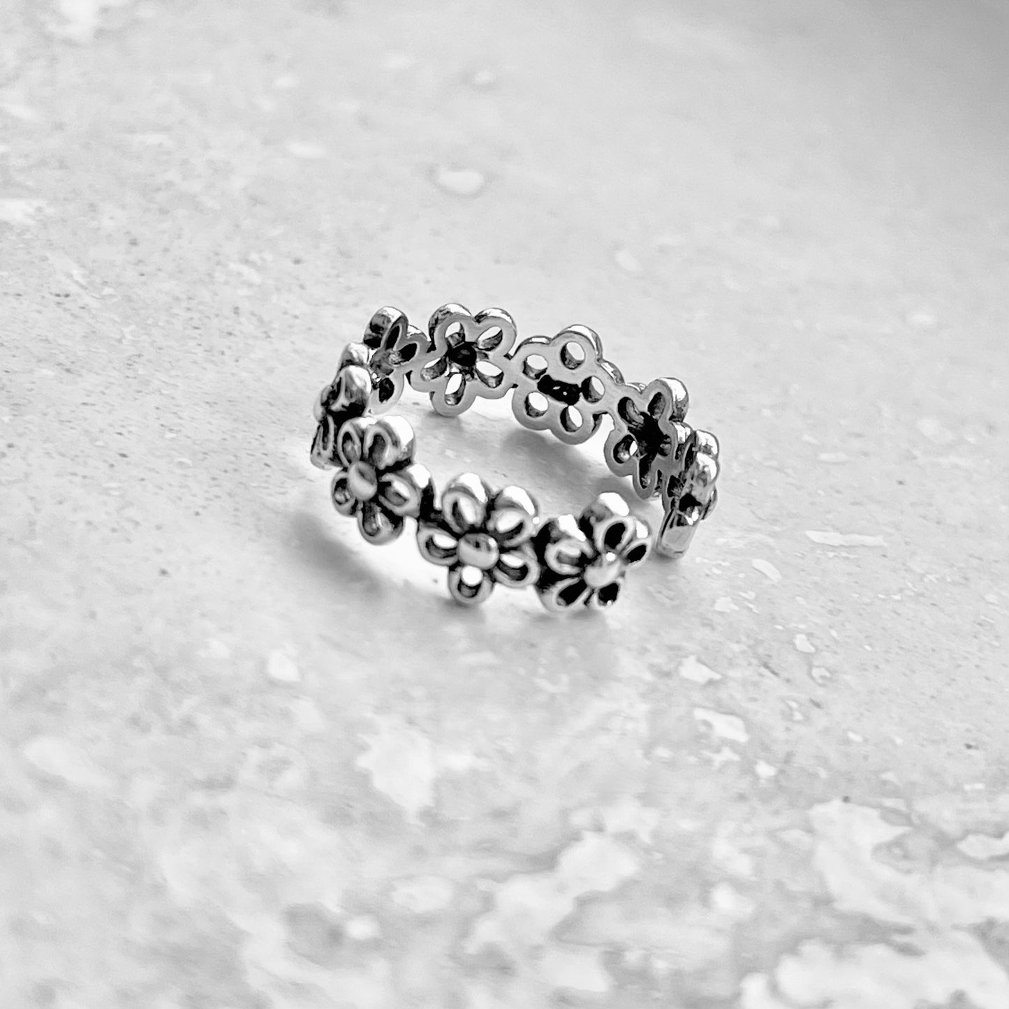 Sterling Silver Eternity Forget-Me-Not Flower Toe Ring – Floral Daisy Silver Rings