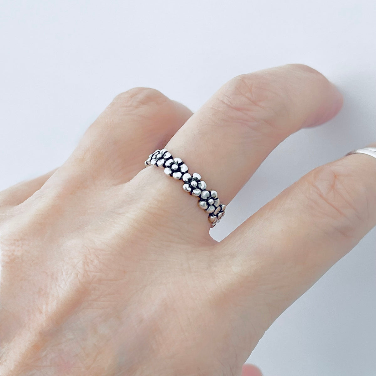 925 Sterling Silver Forget Me Not Flower Ring | Floral Stackable Wedding Silver Band