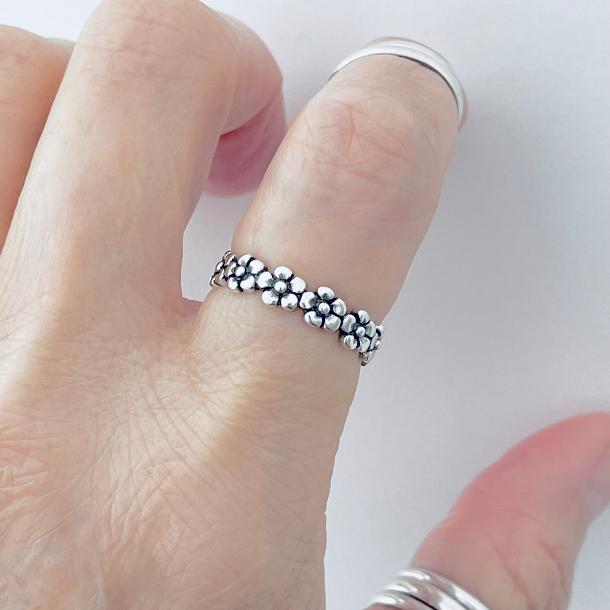 925 Sterling Silver Forget Me Not Flower Ring | Floral Stackable Wedding Silver Band