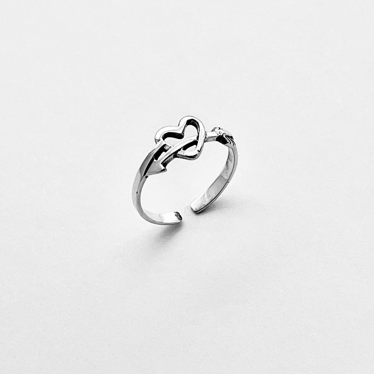 925 Sterling Silver Arrow Through Heart Toe Ring | Dainty Bow and Arrows Love Silver Rings