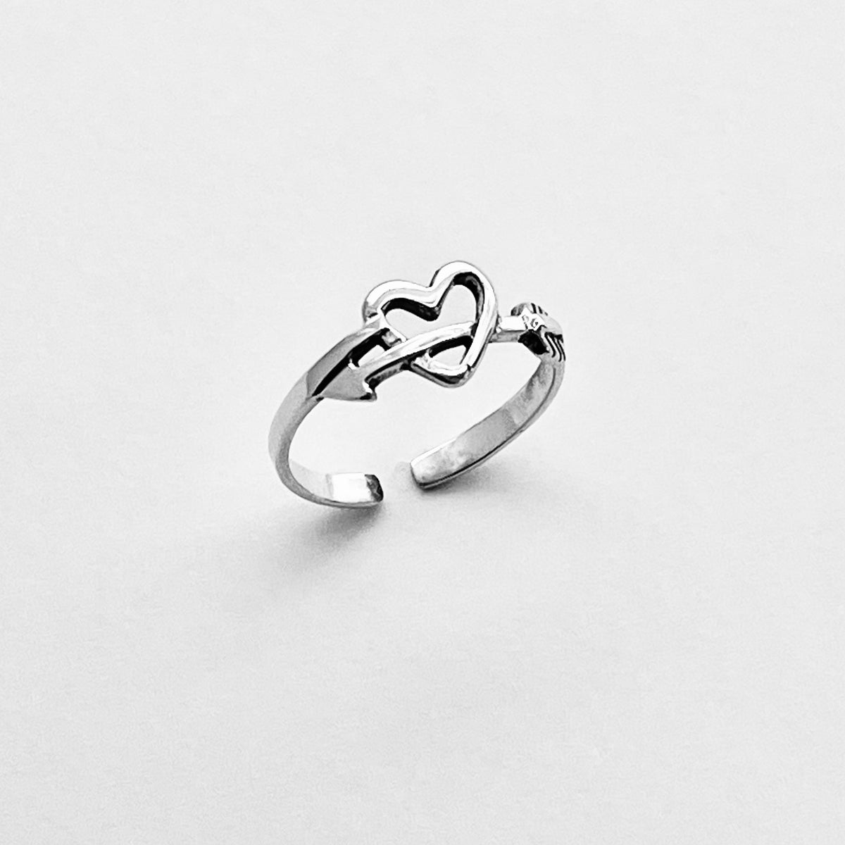 925 Sterling Silver Arrow Through Heart Toe Ring | Dainty Bow and Arrows Love Silver Rings