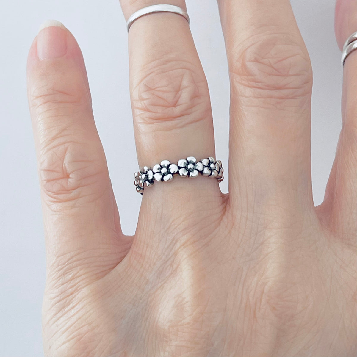 925 Sterling Silver Forget Me Not Flower Ring | Floral Stackable Wedding Silver Band