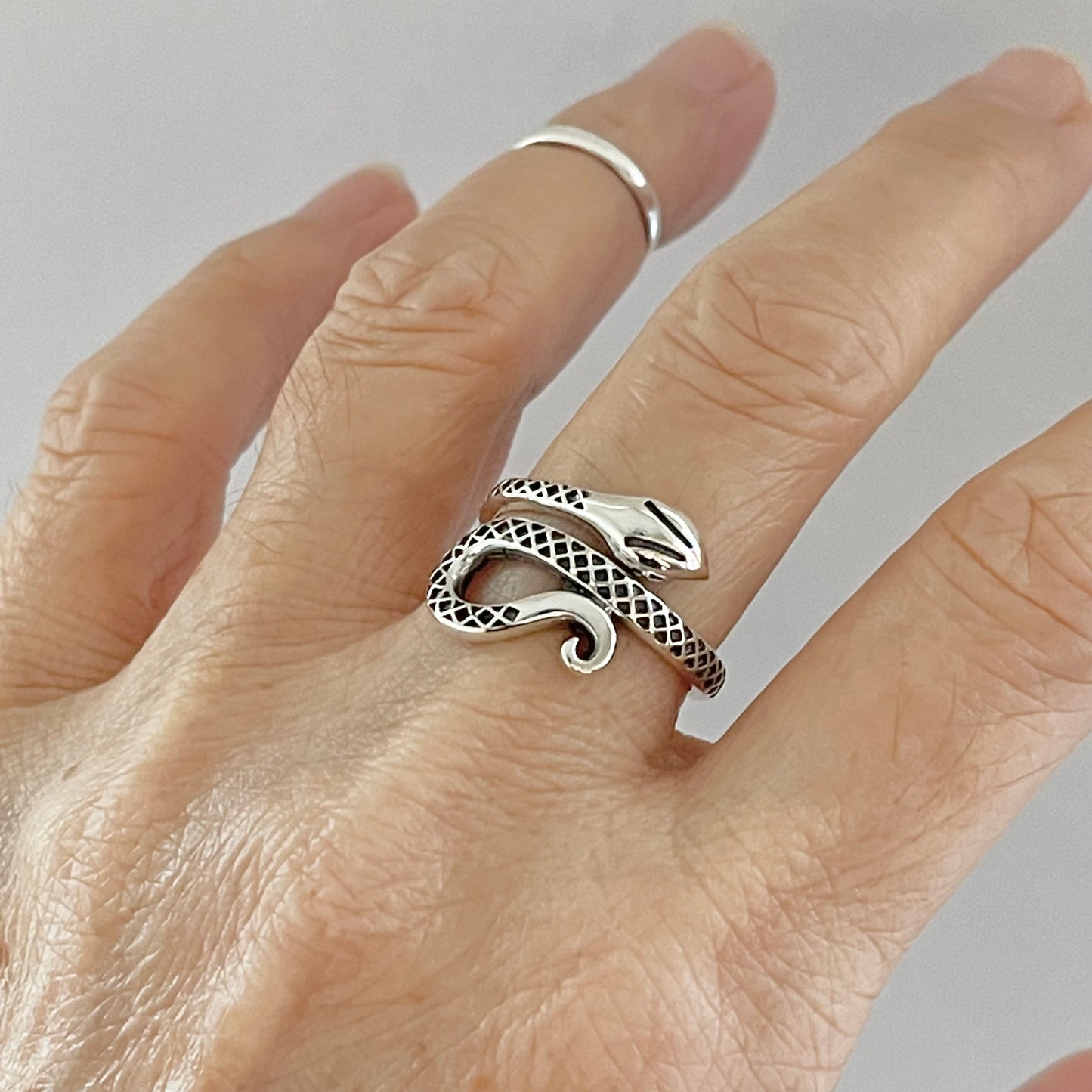 Sterling Silver Snake Ring, Reptile Silver Rings, Animal Ring