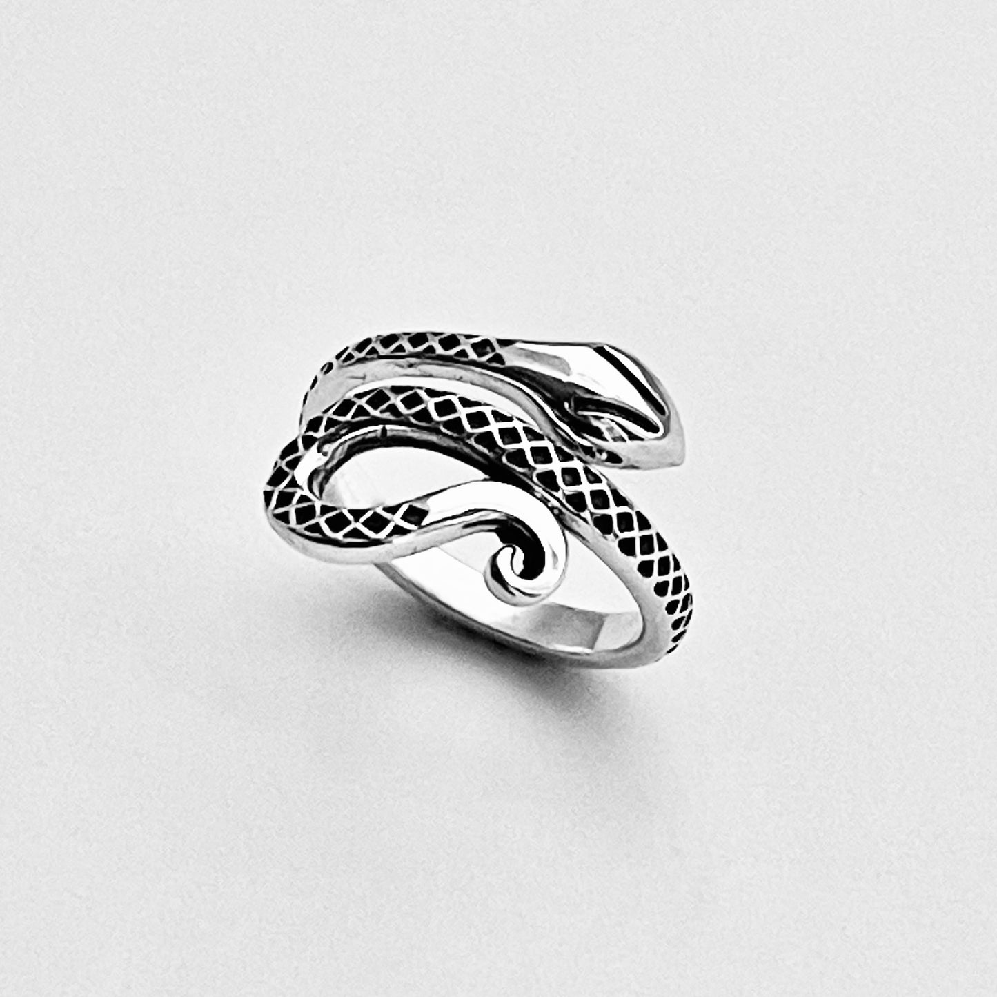 Sterling Silver Snake Ring, Reptile Silver Rings, Animal Ring