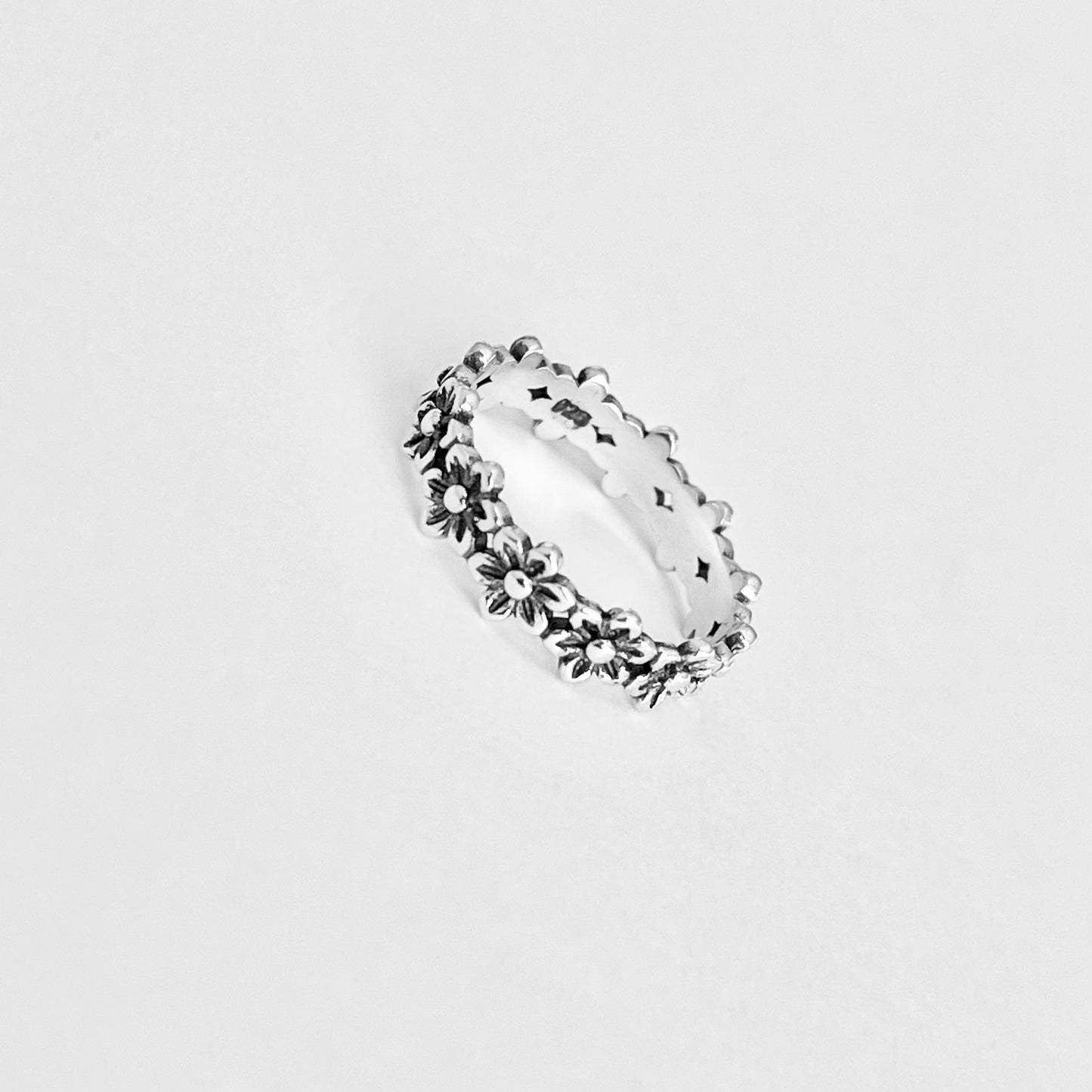 925 Sterling Silver Eternity Flower Band – Floral Wedding Ring, Stackable Silver Rings for Women