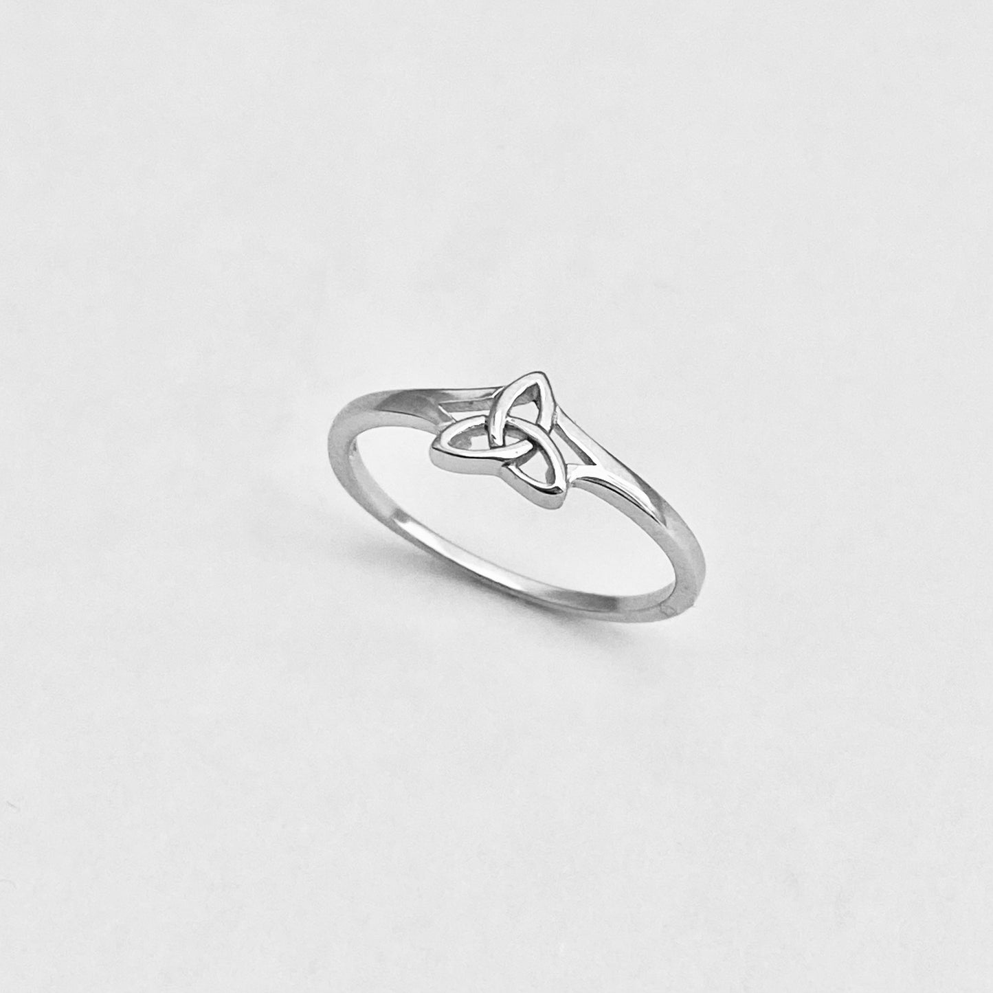 Sterling Silver Minimalist Little Triquetra Ring, Celtic Knot Silver Rings