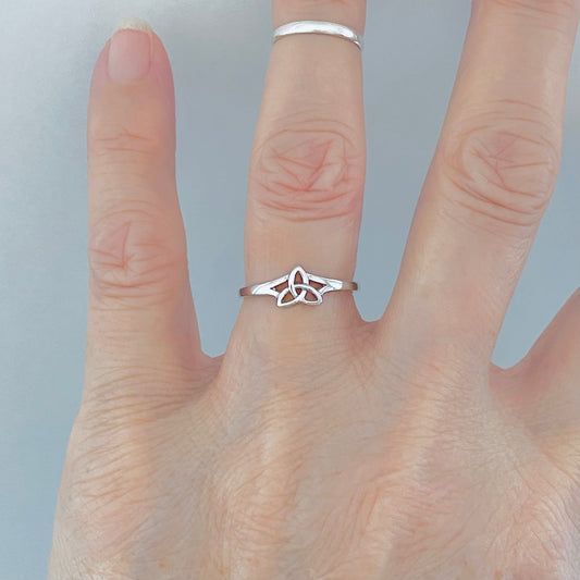 Sterling Silver Minimalist Little Triquetra Ring, Celtic Knot Silver Rings