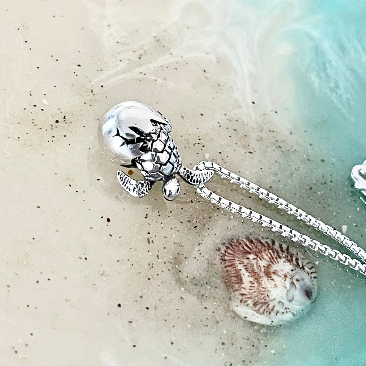 925 Sterling Silver Turtle Hatchling Necklace – Moving Head & Legs