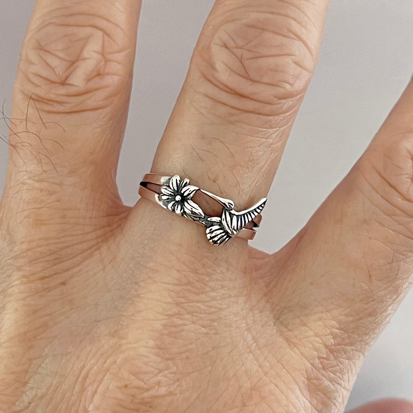 Sterling Silver Flower and Hummingbird Ring, Silver Lily Rings, Animal Ring