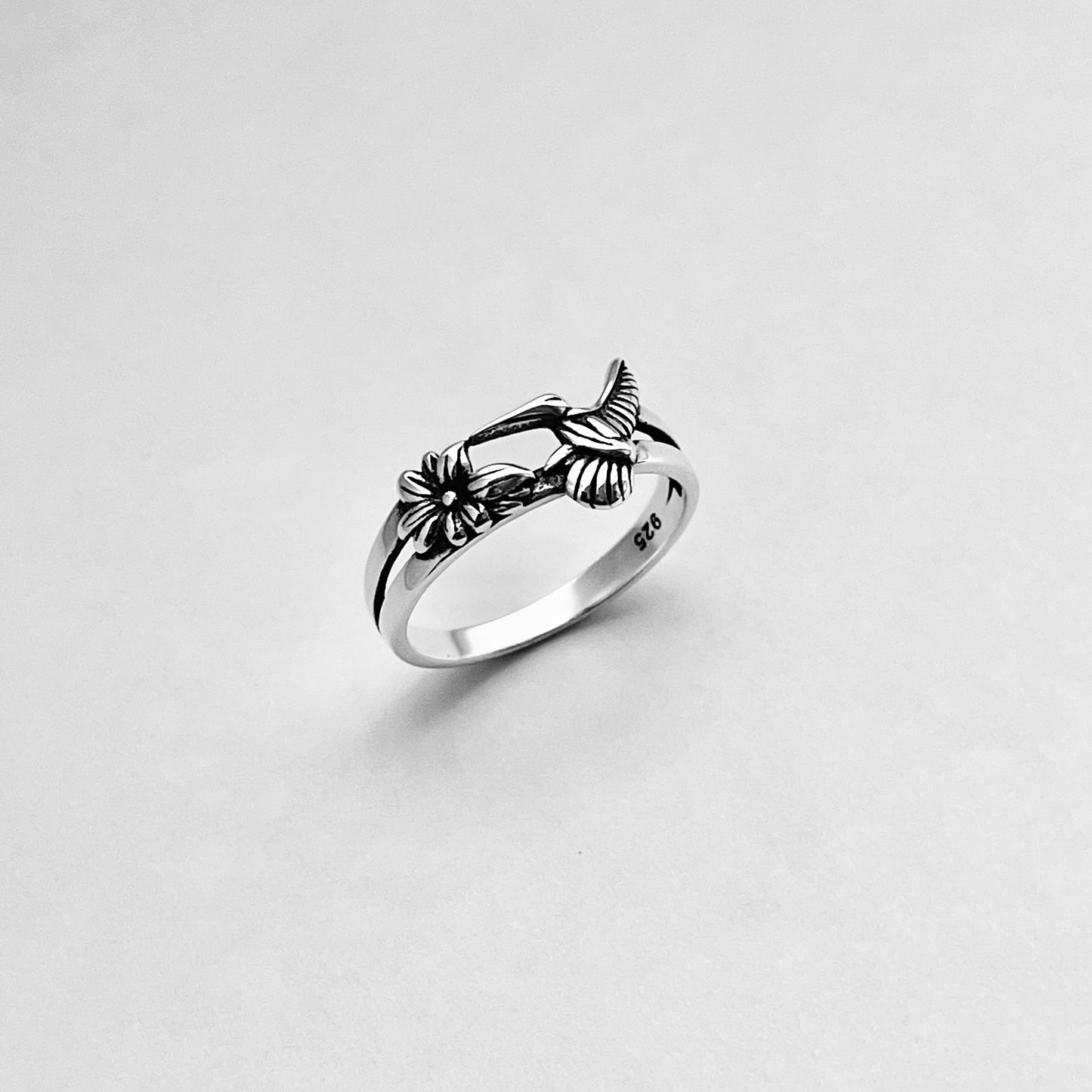 Sterling Silver Flower and Hummingbird Ring, Silver Lily Rings, Animal Ring