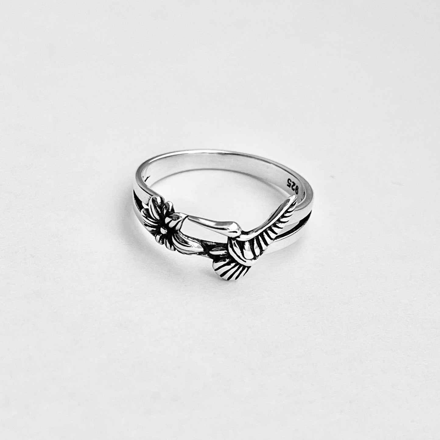 Sterling Silver Flower and Hummingbird Ring, Silver Lily Rings, Animal Ring