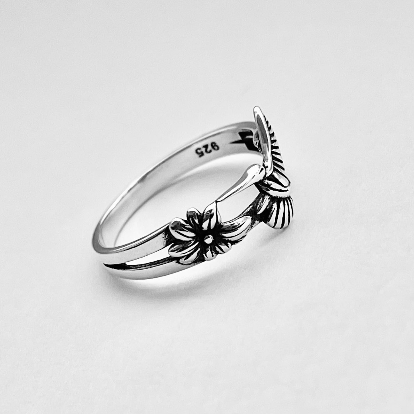 Sterling Silver Flower and Hummingbird Ring, Silver Lily Rings, Animal Ring