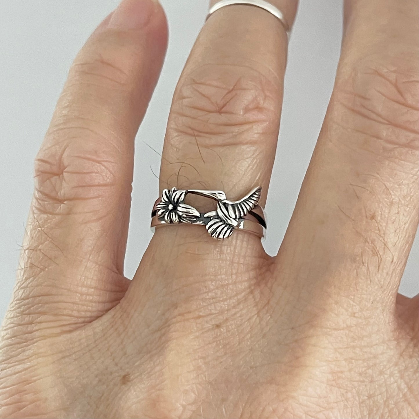 Sterling Silver Flower and Hummingbird Ring, Silver Lily Rings, Animal Ring