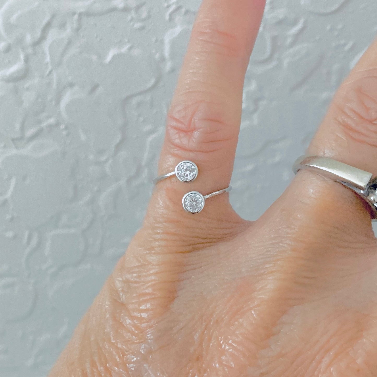 925 Sterling Silver Wraparound Round CZ Toe Ring | Minimalist Dainty Silver Rings