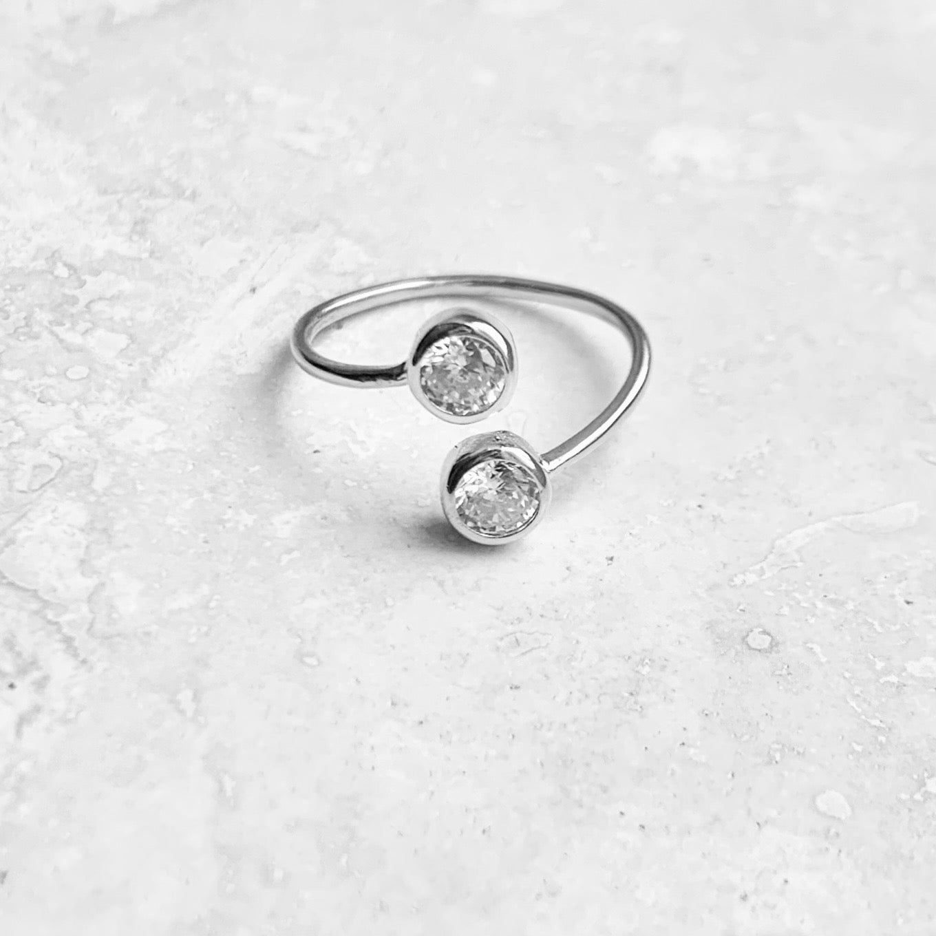 925 Sterling Silver Wraparound Round CZ Toe Ring | Minimalist Dainty Silver Rings