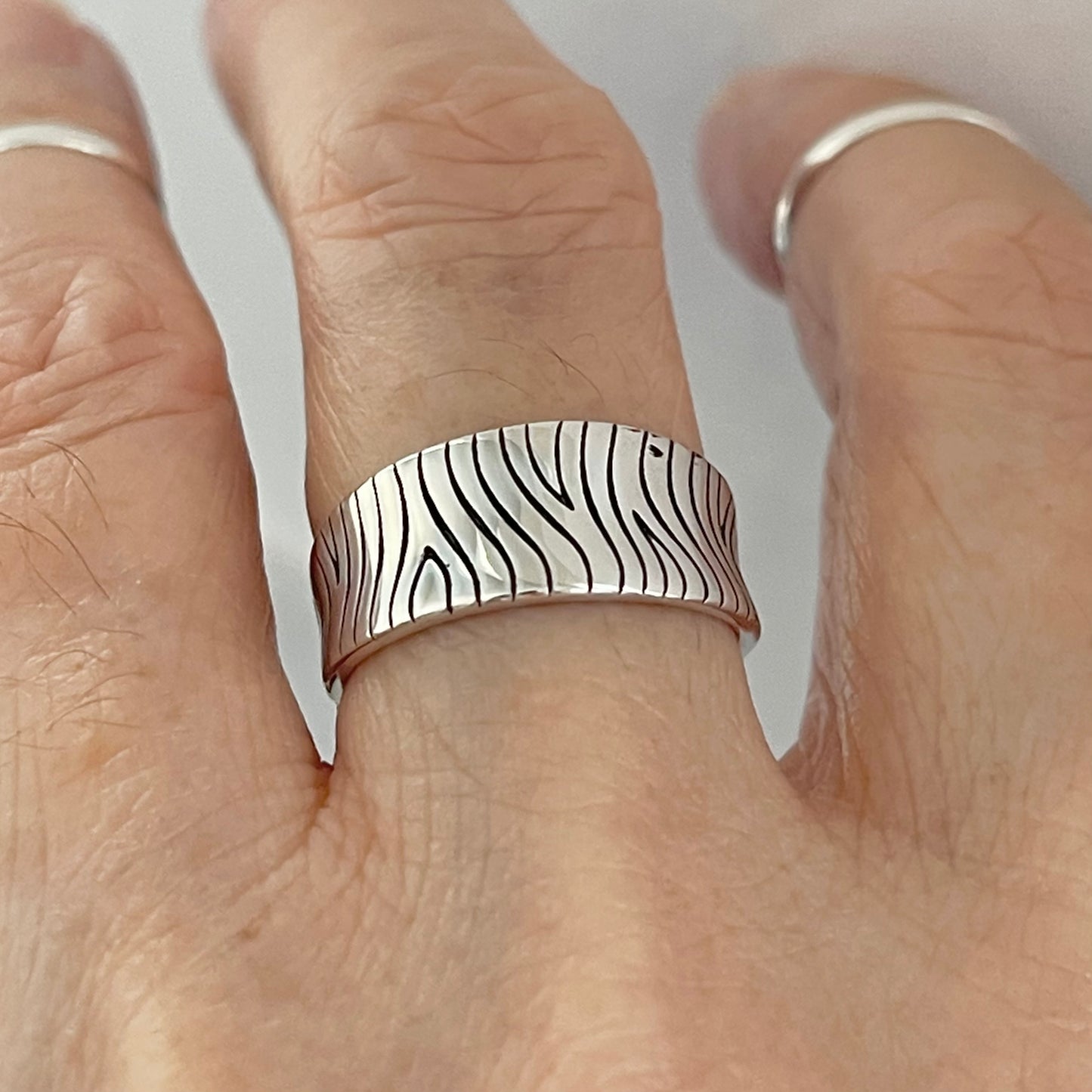 Sterling Silver Zebra Concave Ring, Silver Design Band, Silver Rings