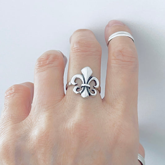 Sterling Silver Statement Fleur de Lis Ring – Saints Symbol Lily Flower Silver Rings