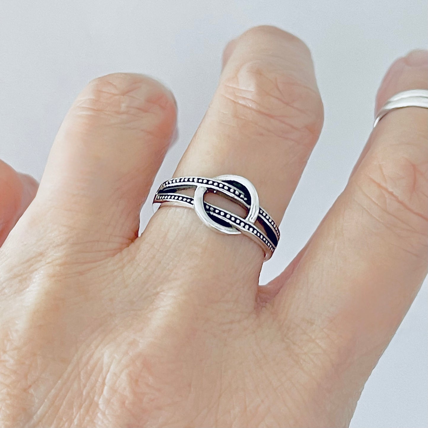 925 Sterling Silver Double Dot Line Loop Through Open Circle Ring | Halo Knot Silver Rings