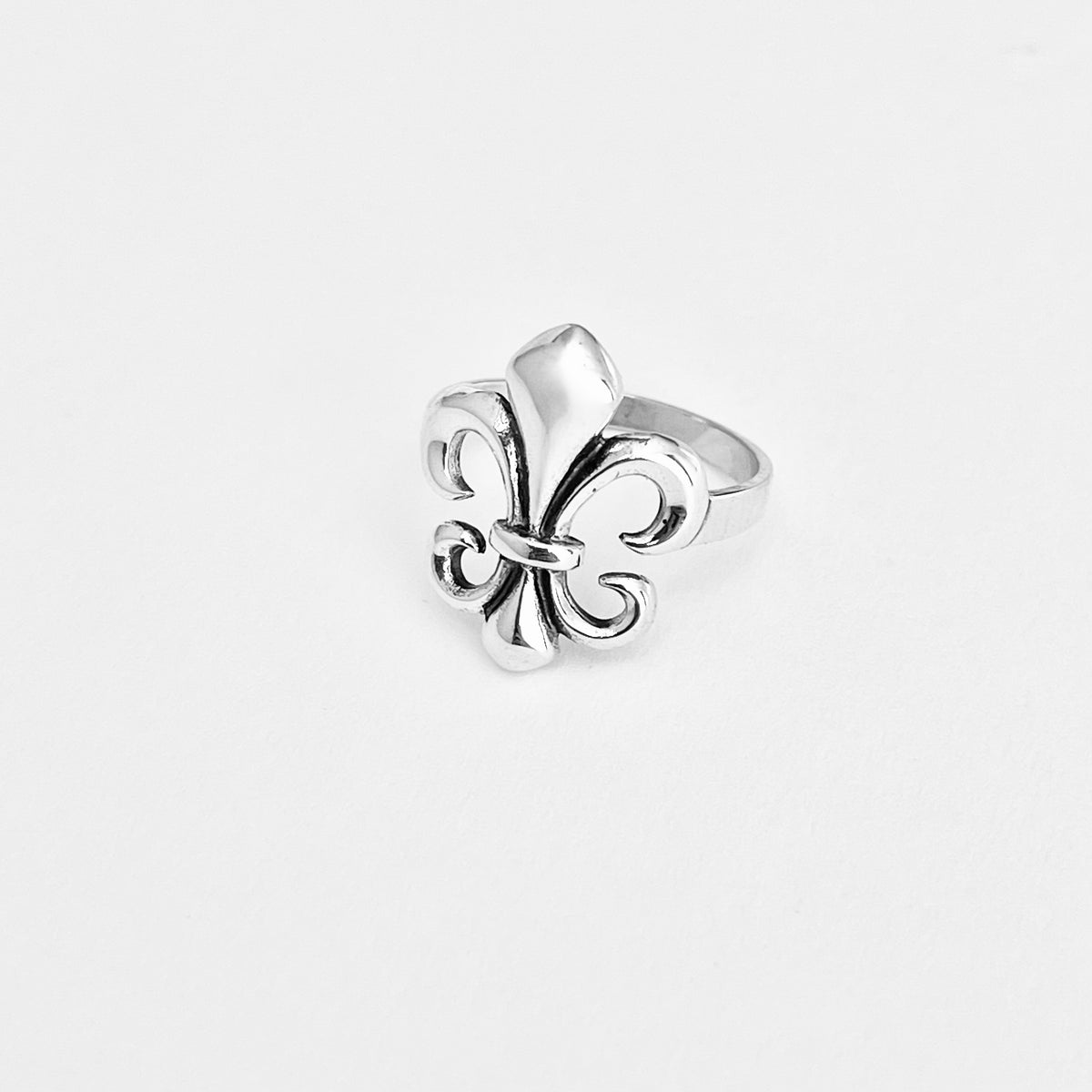 Sterling Silver Statement Fleur de Lis Ring – Saints Symbol Lily Flower Silver Rings