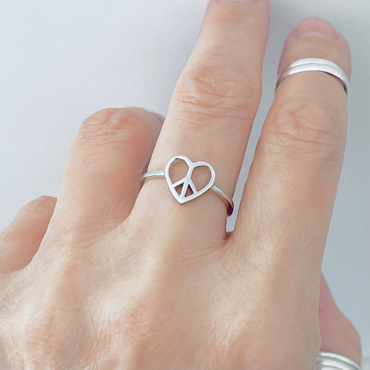 925 Sterling Silver Small Heart Peace Ring | Love Unity Minimalist Silver Rings