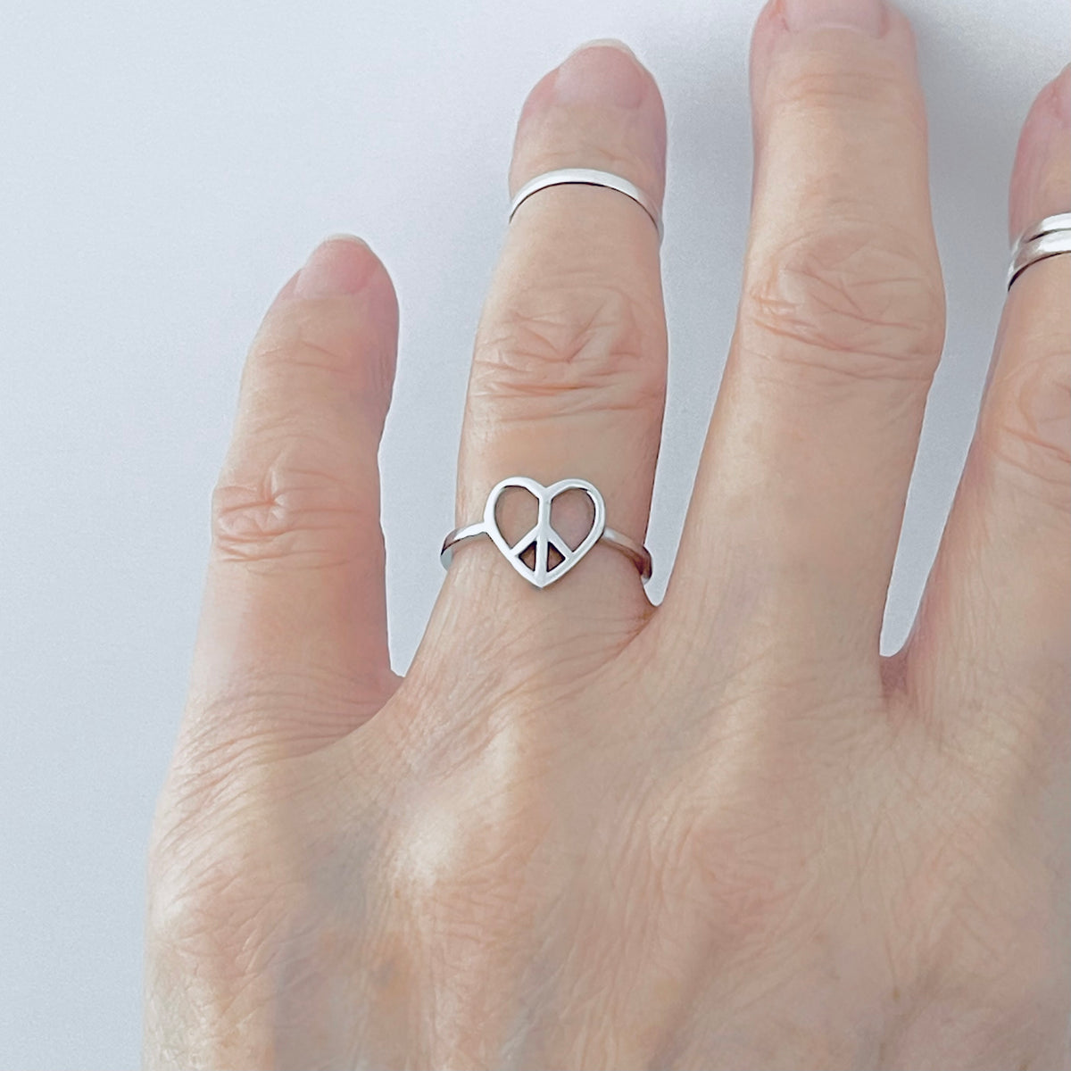 925 Sterling Silver Small Heart Peace Ring | Love Unity Minimalist Silver Rings