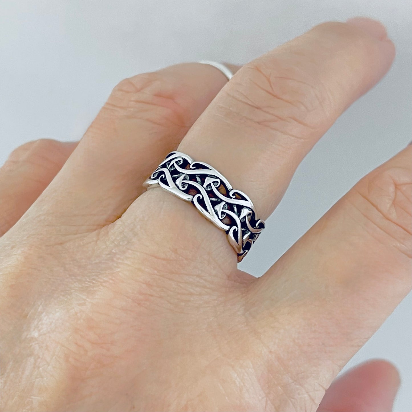 Sterling Silver Baby Mushroom Band Ring, Unisex Wedding Band, Fungus Vegetables