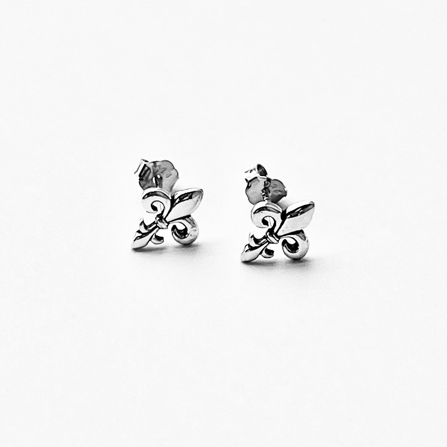 925 Sterling Silver Fleur de Lis Stud Earrings | Unisex Saints Jewelry