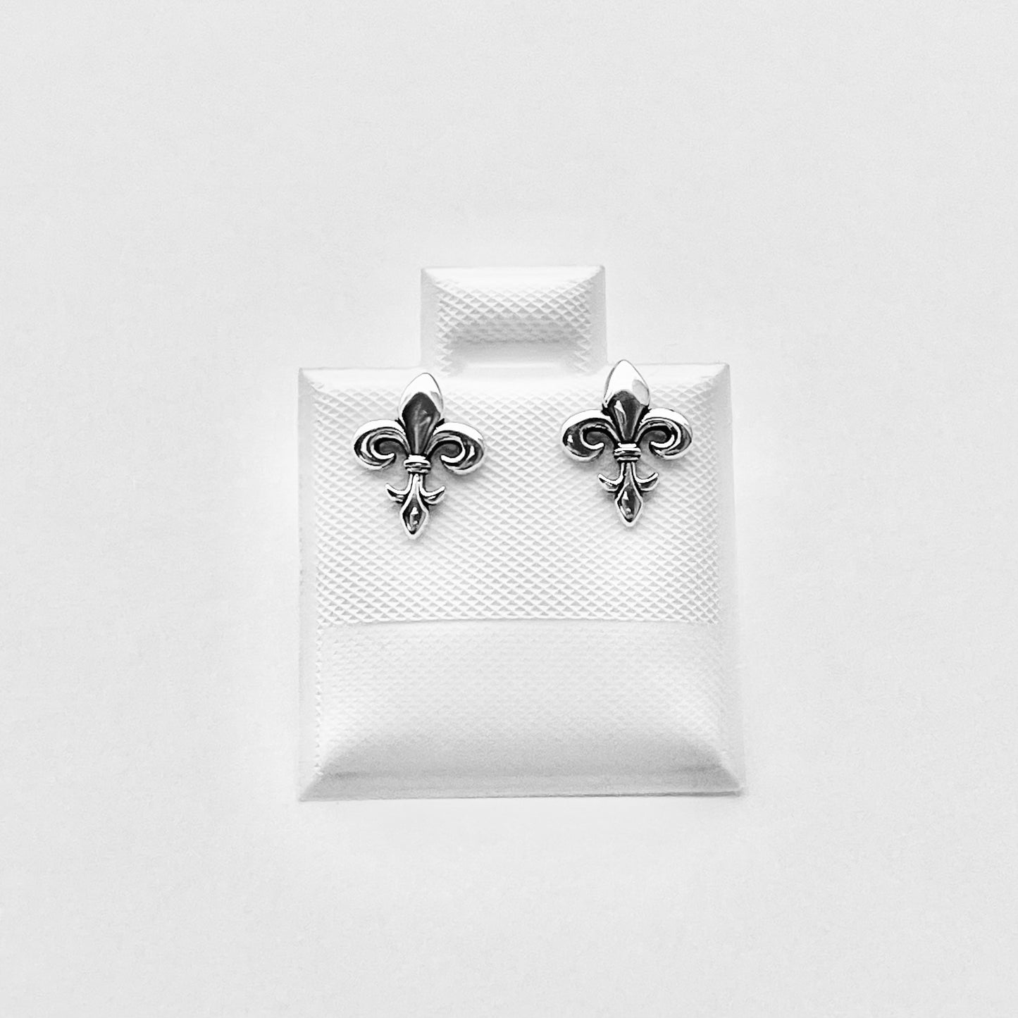 925 Sterling Silver Fleur de Lis Stud Earrings | Unisex Saints Jewelry