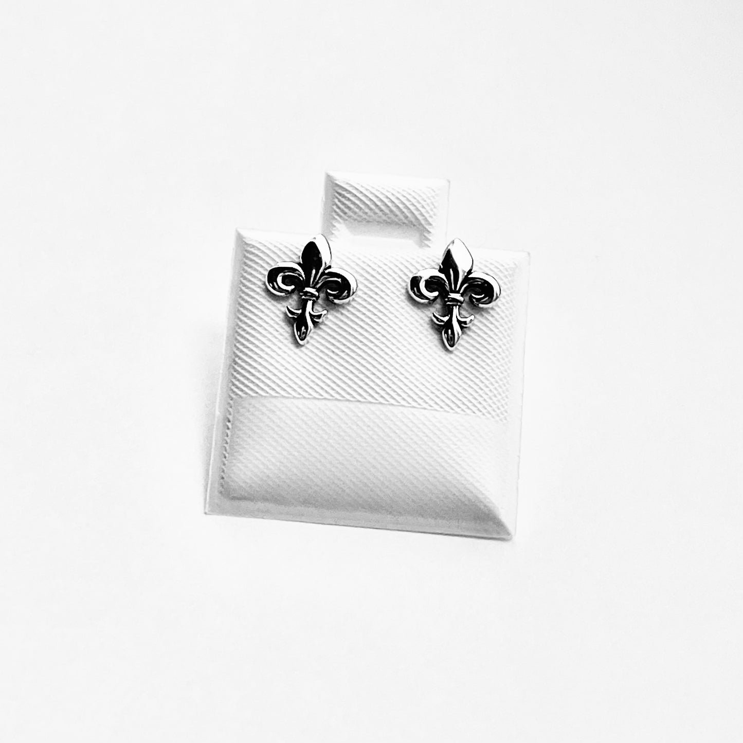 925 Sterling Silver Fleur de Lis Stud Earrings | Unisex Saints Jewelry
