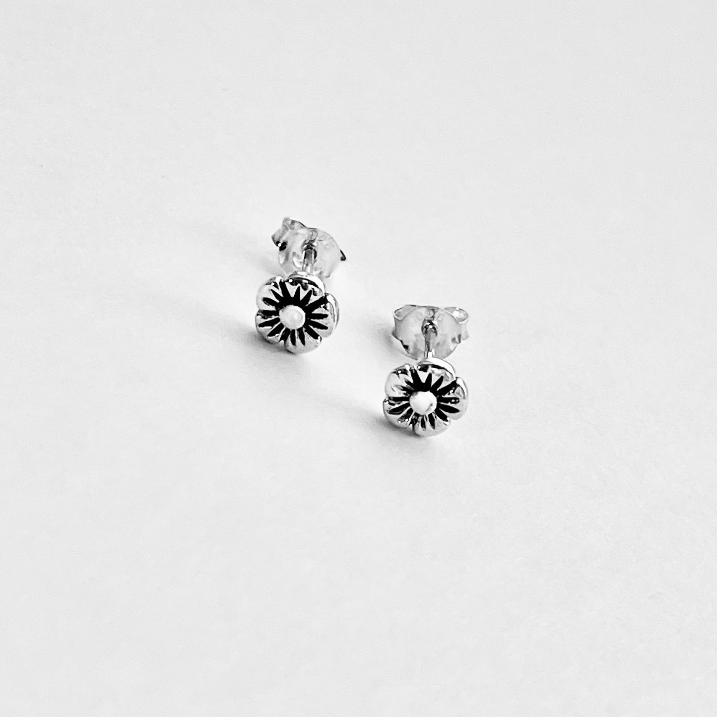 Sterling Silver Forget Me Not Flower Earrings – Dainty Floral Stud Silver Earring