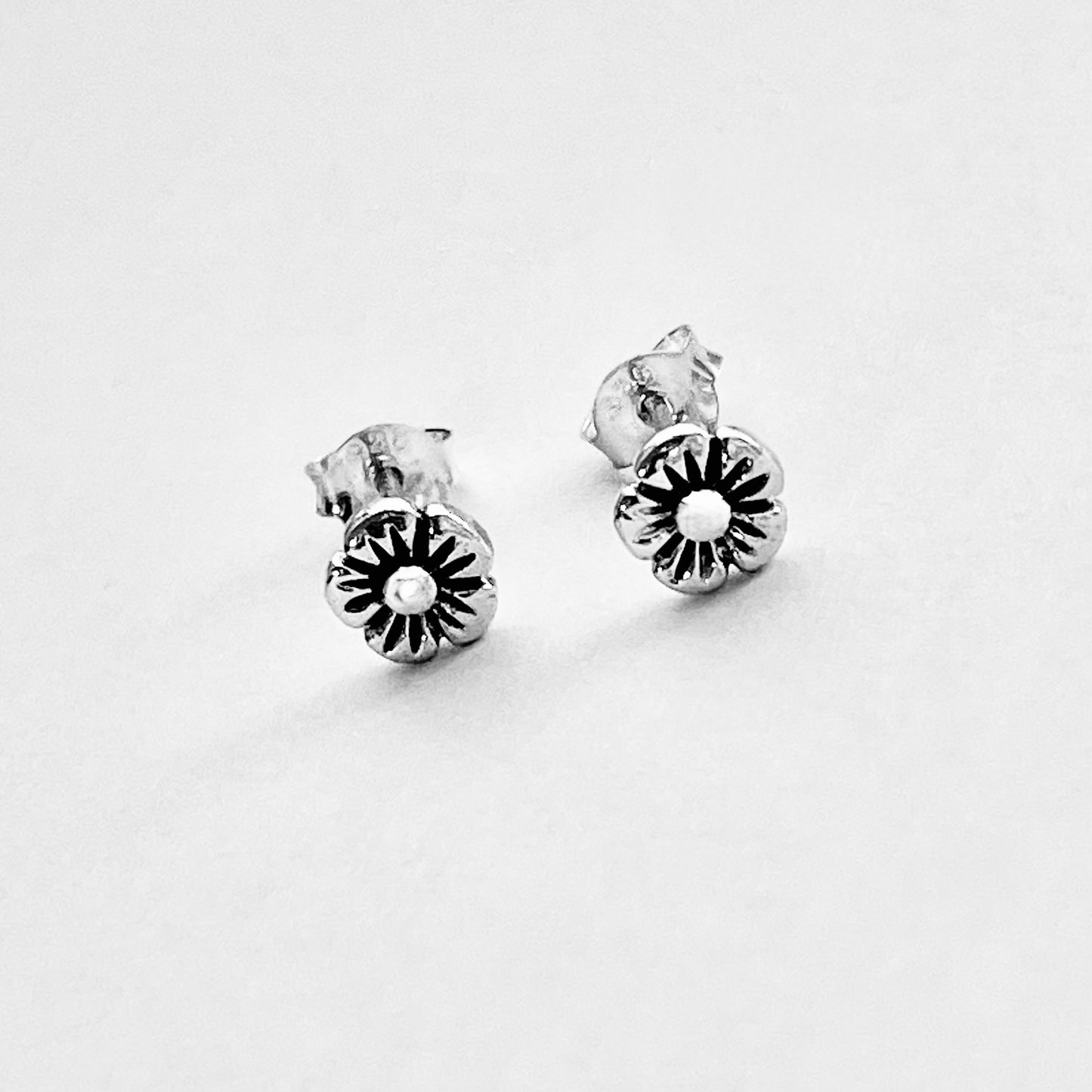 Sterling Silver Forget Me Not Flower Earrings – Dainty Floral Stud Silver Earring