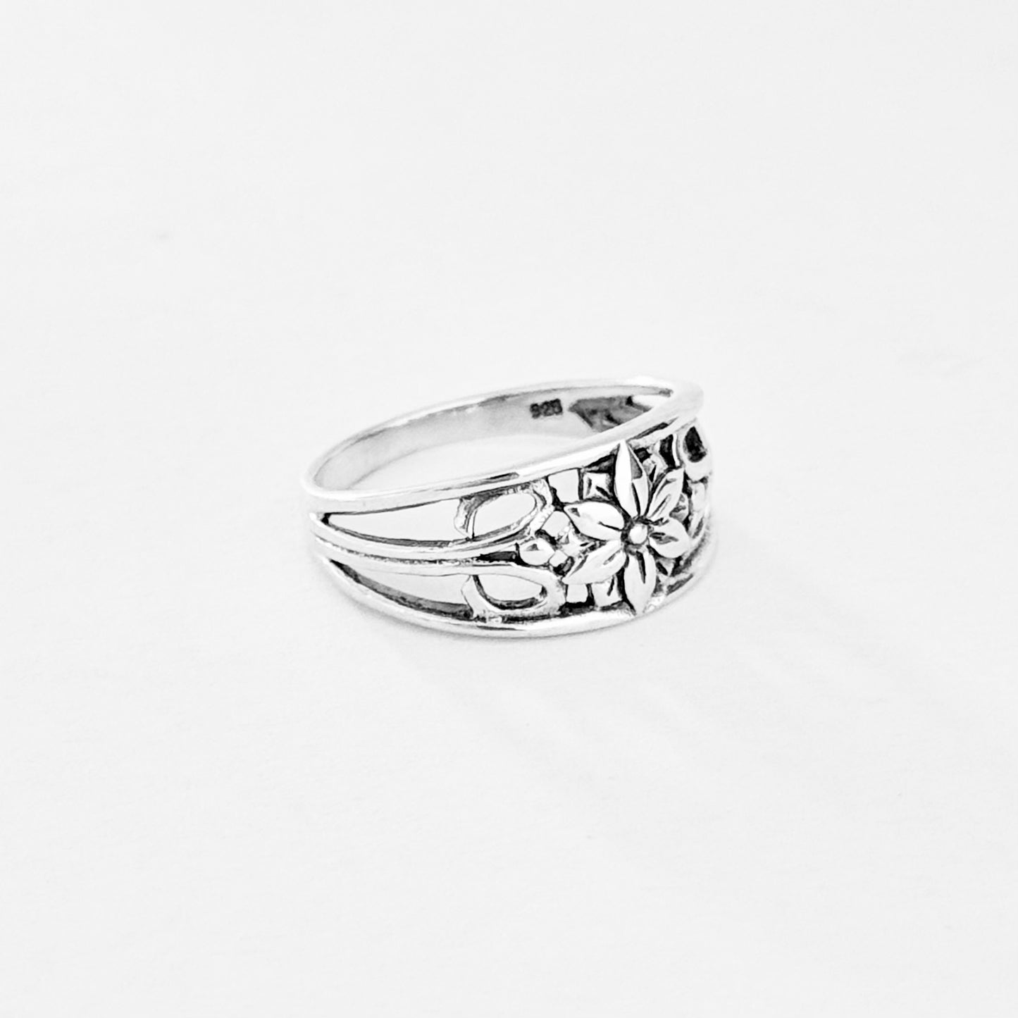 Sterling Silver Starflower Ring with Swirly | Ipheion uniflorum Flower, Floral Jewelry