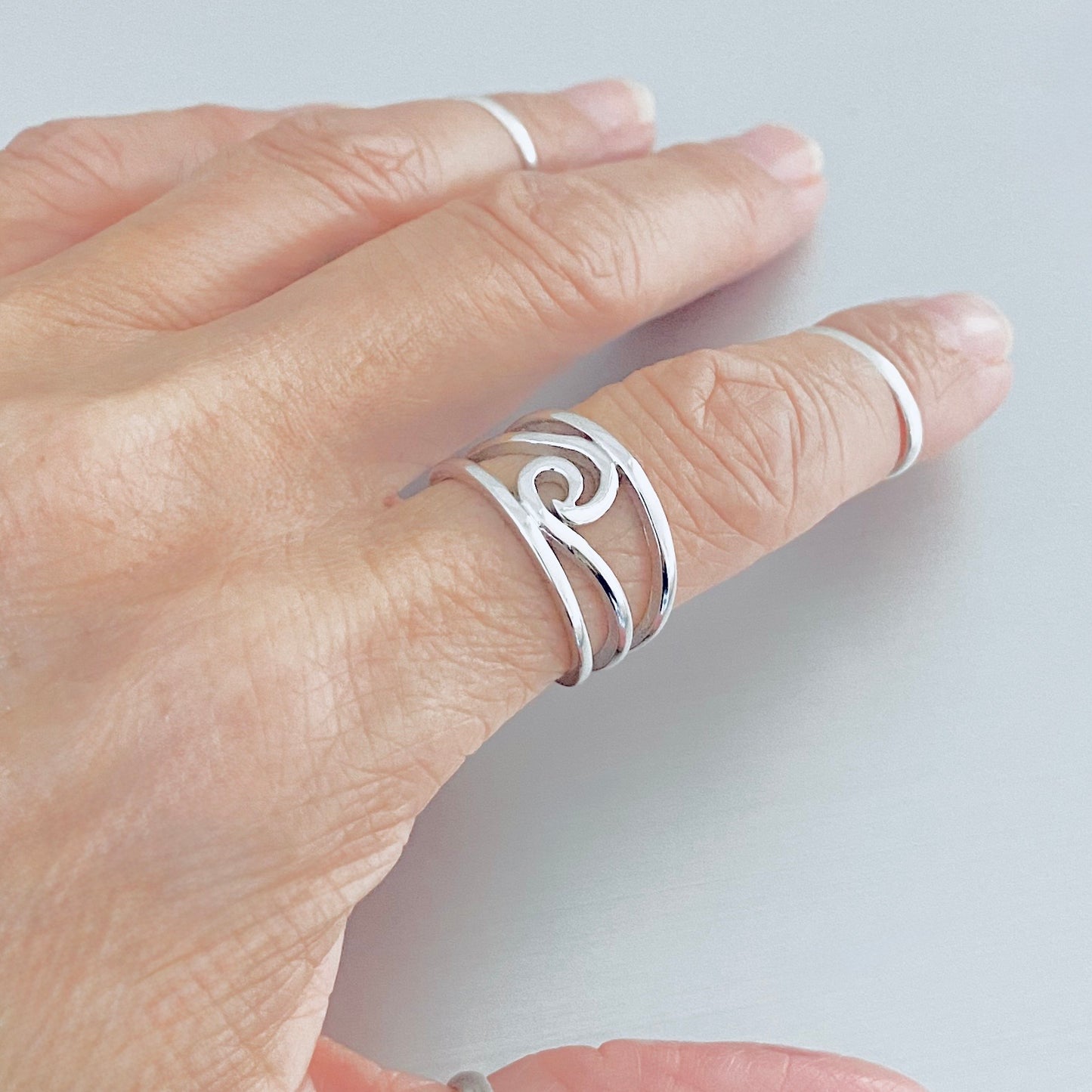 925 Sterling Silver Swirl Wave Ring – High Polish Ocean Rings, Statement Jewelry