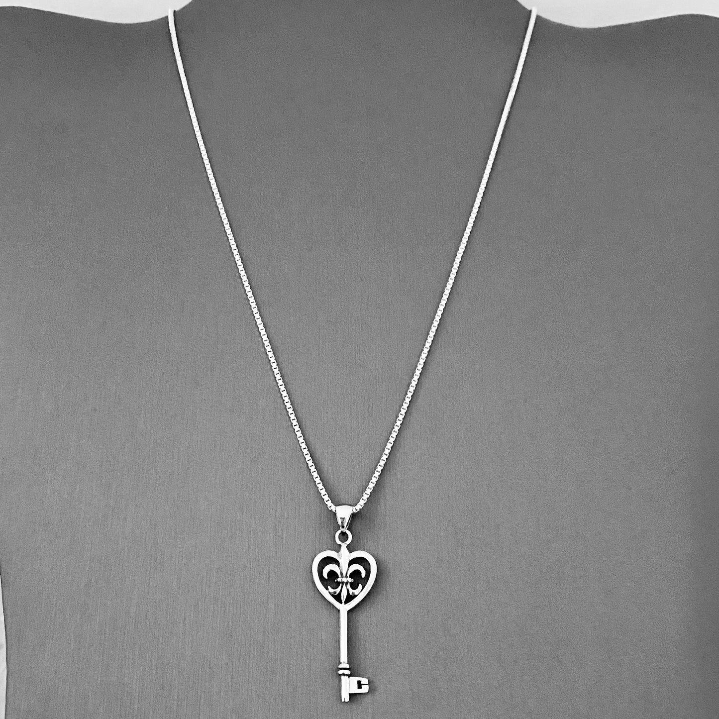 925 Sterling Silver Fleur De Lis Key Necklace | Saints & Lily Pendant Jewelry