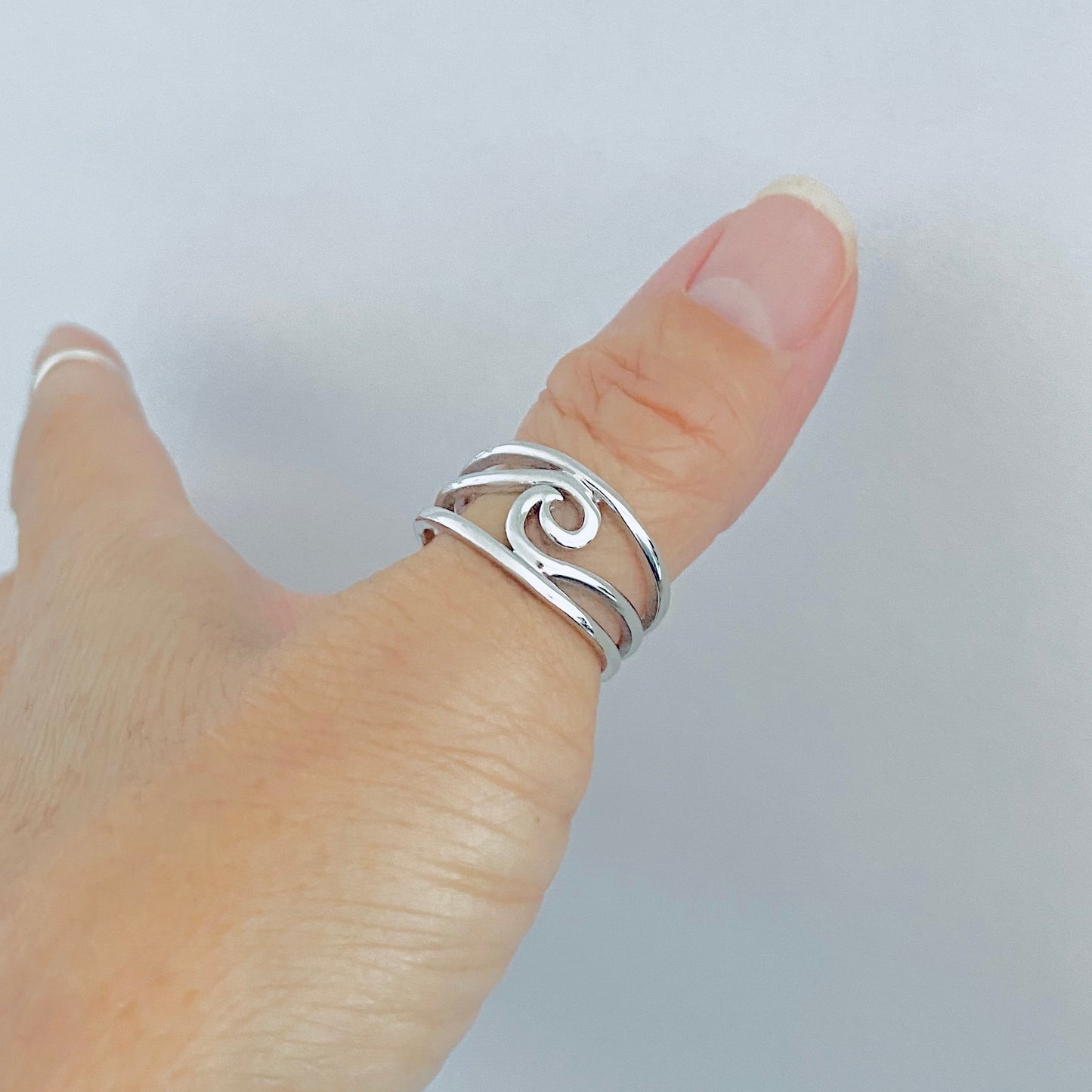 925 Sterling Silver Swirl Wave Ring – High Polish Ocean Rings, Statement Jewelry