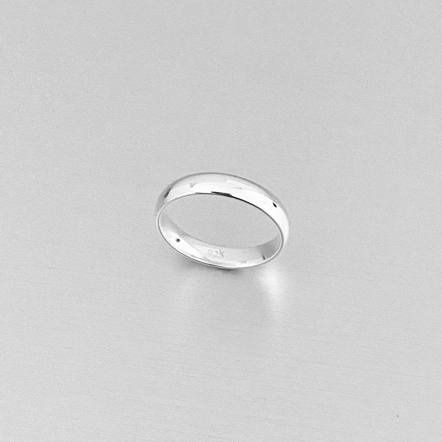 Sterling Silver High Polish Plain 4MM Wedding Band Ring, Unisex Silver Ring